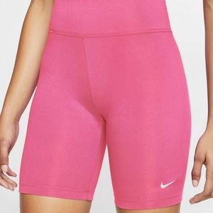 Nike x Urban Outfitters Leg-A-See Bike Short